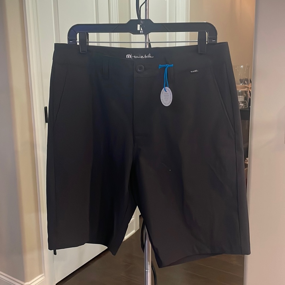 NWT Travis Mathew shorts (black)